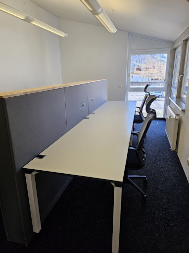 Fix Desk